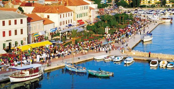Royal Lmc Apartament Biograd Na Moru