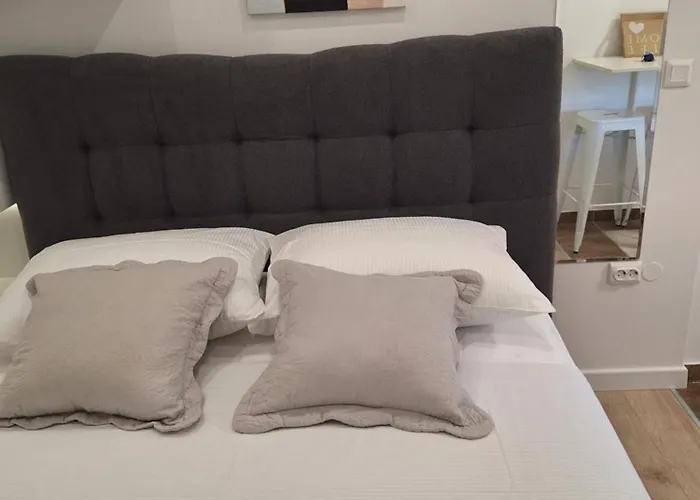 Apartamento Royal Lmc *