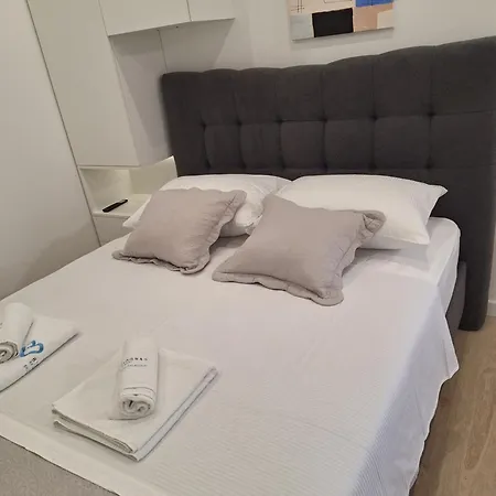 Royal Lmc Apartment