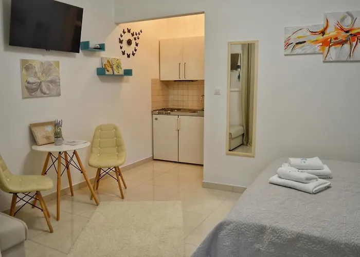 Royal Lmc Апартаменты